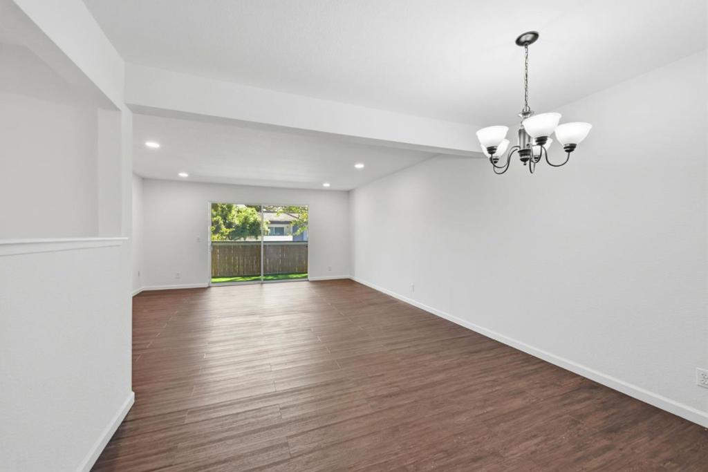 47112 Warm Springs Boulevard 216 Property Photo 4