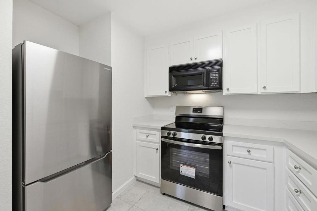 47112 Warm Springs Boulevard 216 Property Photo 11