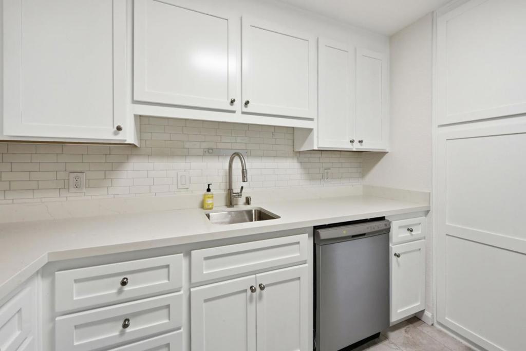 47112 Warm Springs Boulevard 216 Property Photo 14