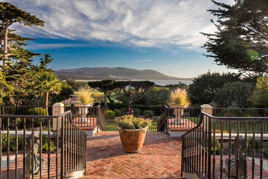 3321 17 Mile Drive Property Photo 16