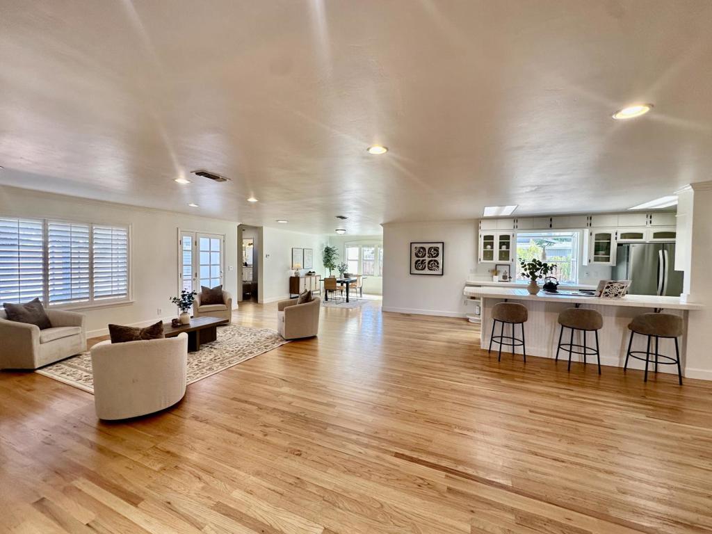 5852 Olive Ranch Road Property Photo 11