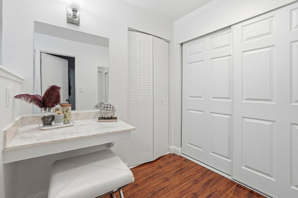 7062 Cypress Point Court Property Photo 21