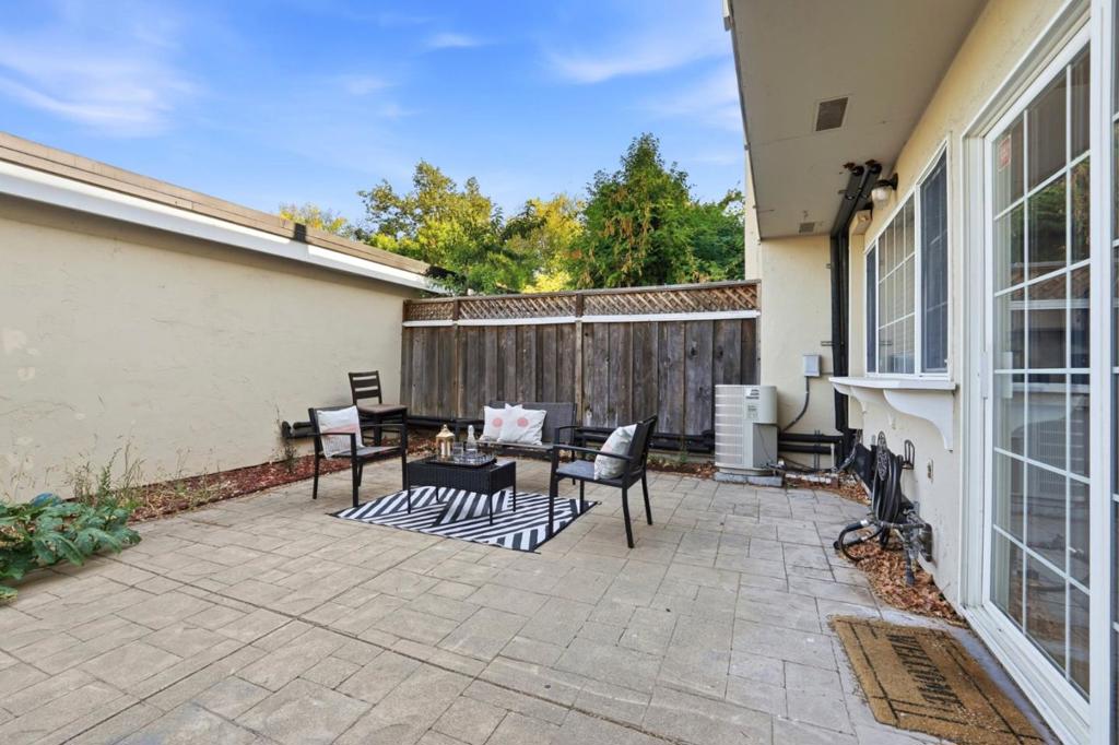 7062 Cypress Point Court Property Photo 27