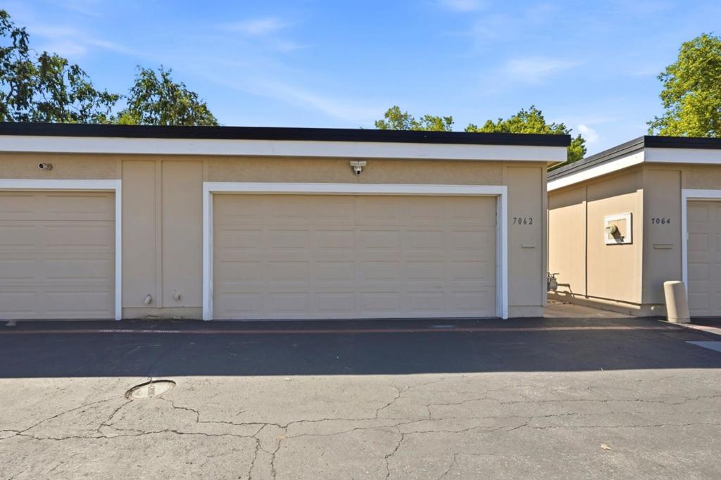 7062 Cypress Point Court Property Photo 31