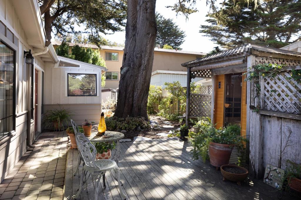 1103 Kenet Place Property Photo 16