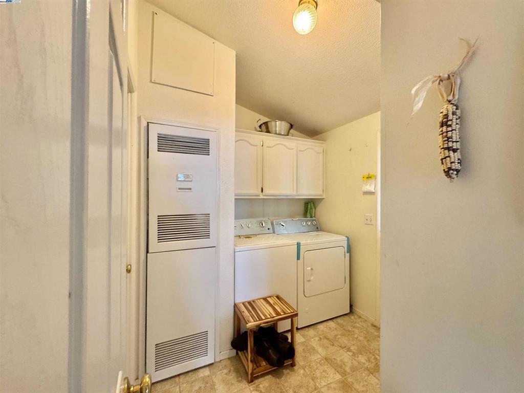 1220 Tasman 39 Property Photo 6