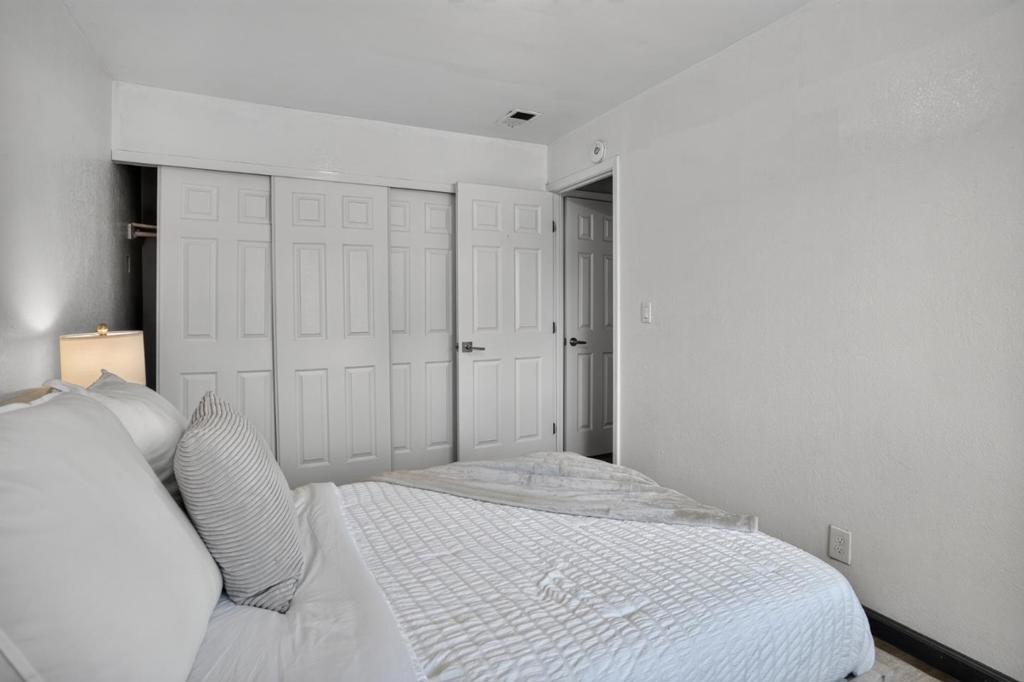 2746 Fricka Court Property Photo 15
