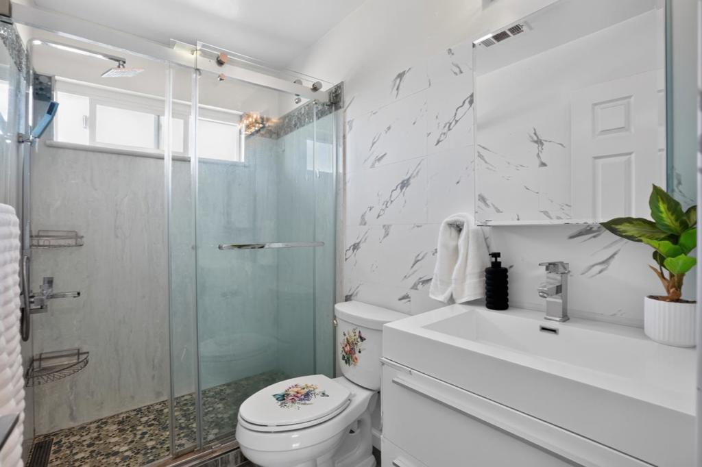 2746 Fricka Court Property Photo 19