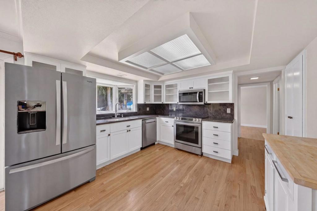 170 Herlong Avenue Property Photo 1