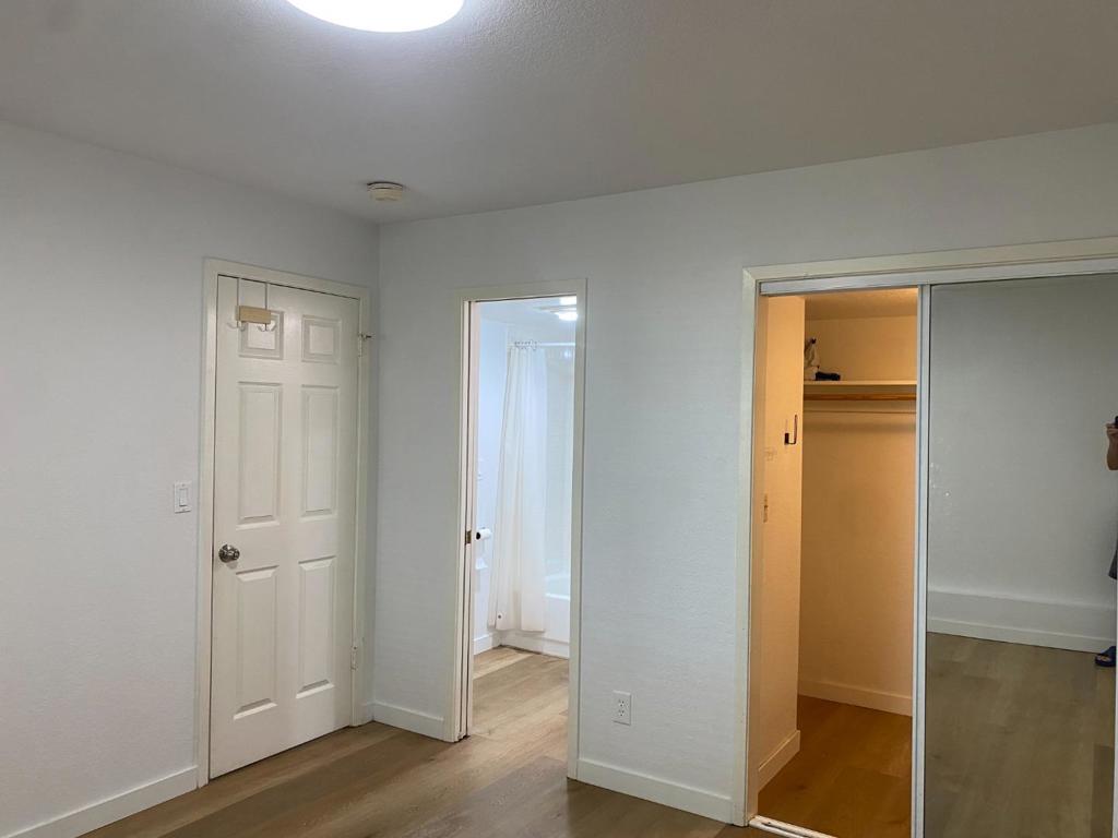 81 Camelot Court Property Photo 12