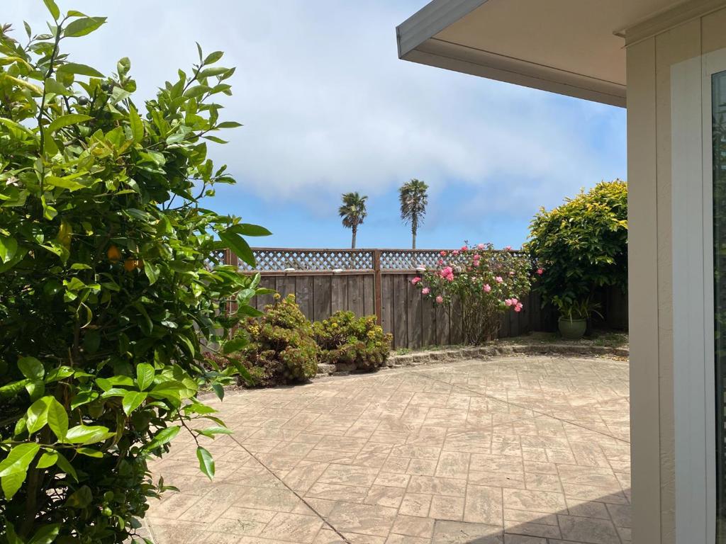 81 Camelot Court Property Photo 20