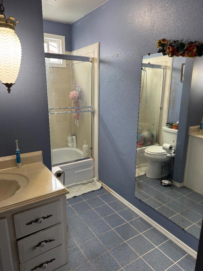 2485 Becket Drive Property Photo 11