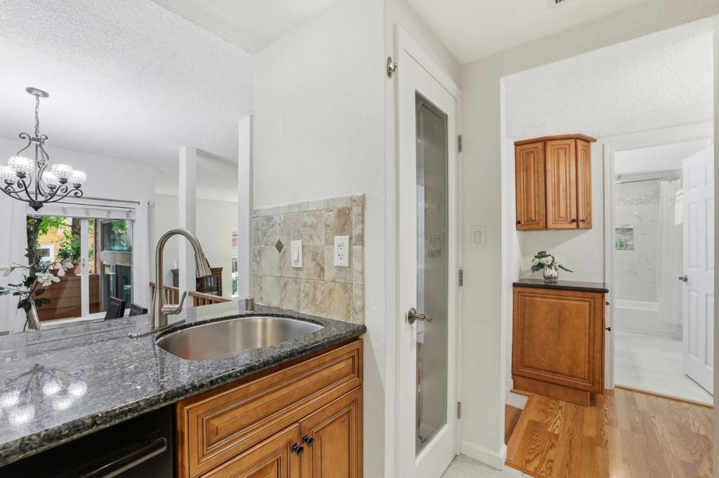 5320 Borneo Circle Property Photo 12
