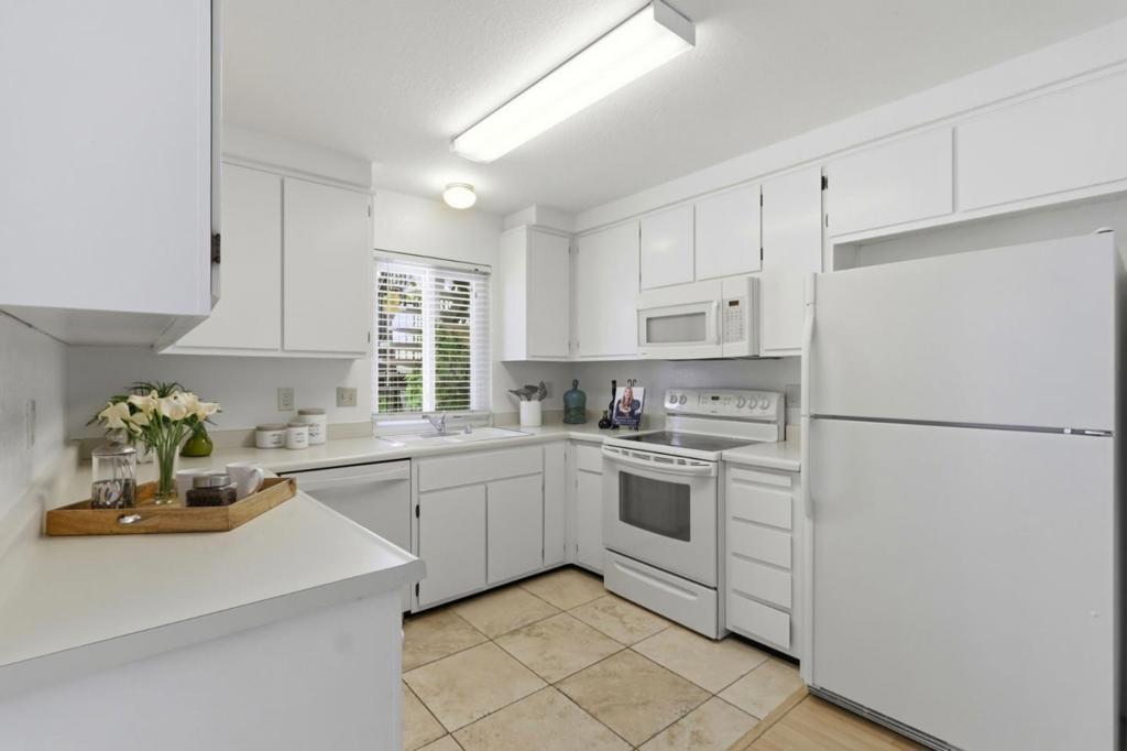 30 Muirfield Court Property Photo 8