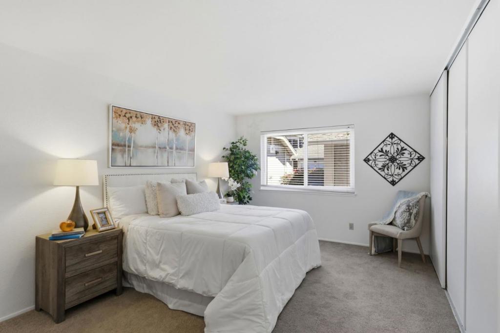 30 Muirfield Court Property Photo 13