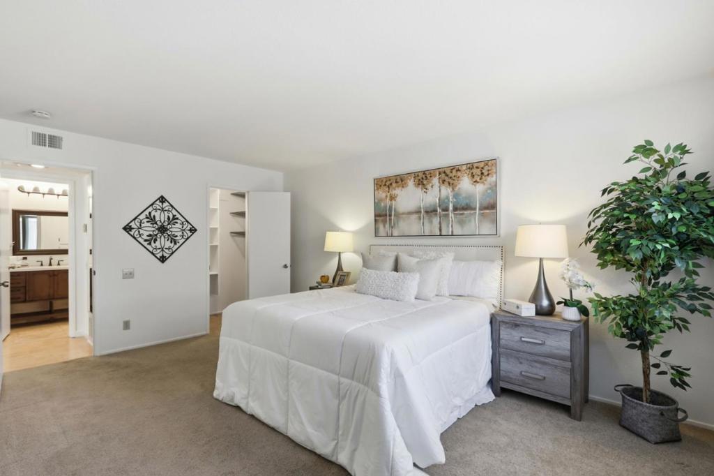30 Muirfield Court Property Photo 15