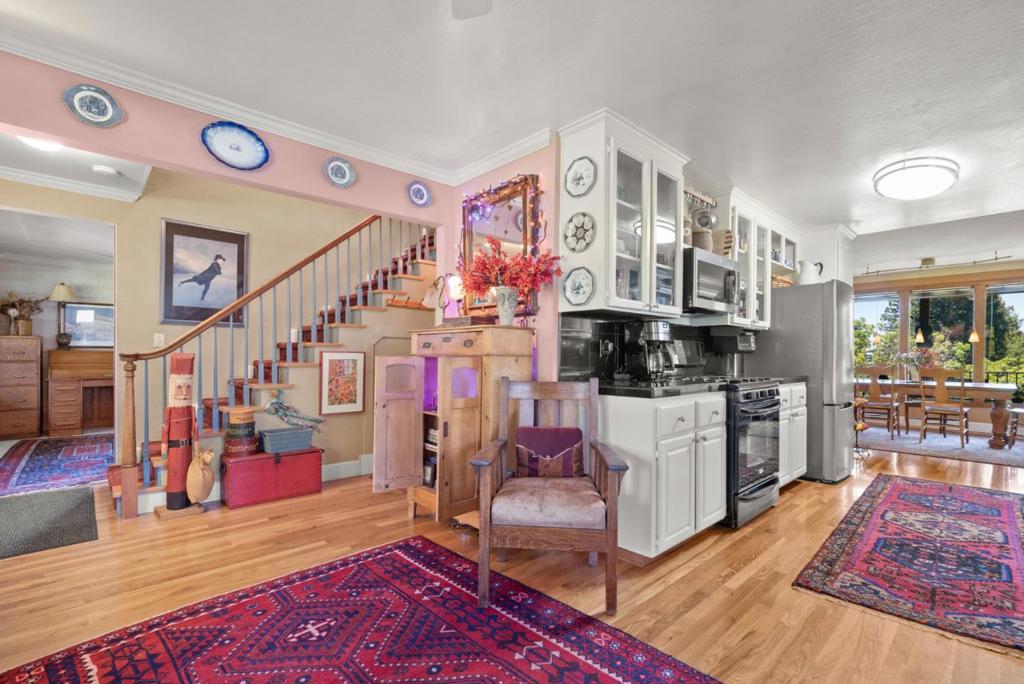 200 Mcamant Drive Property Photo 36