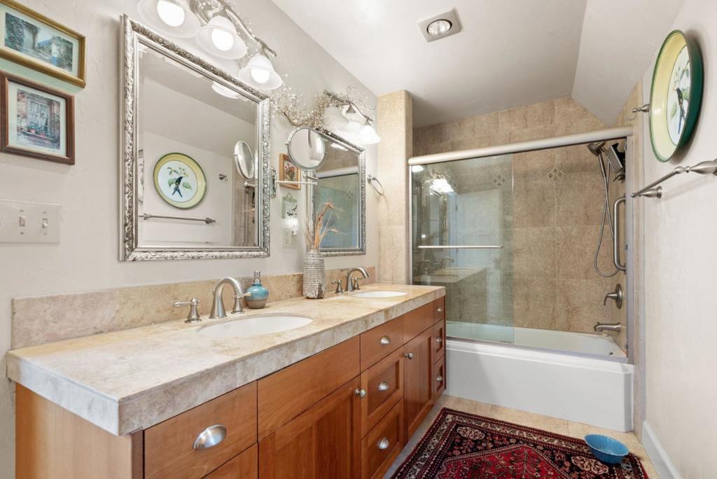 200 Mcamant Drive Property Photo 42