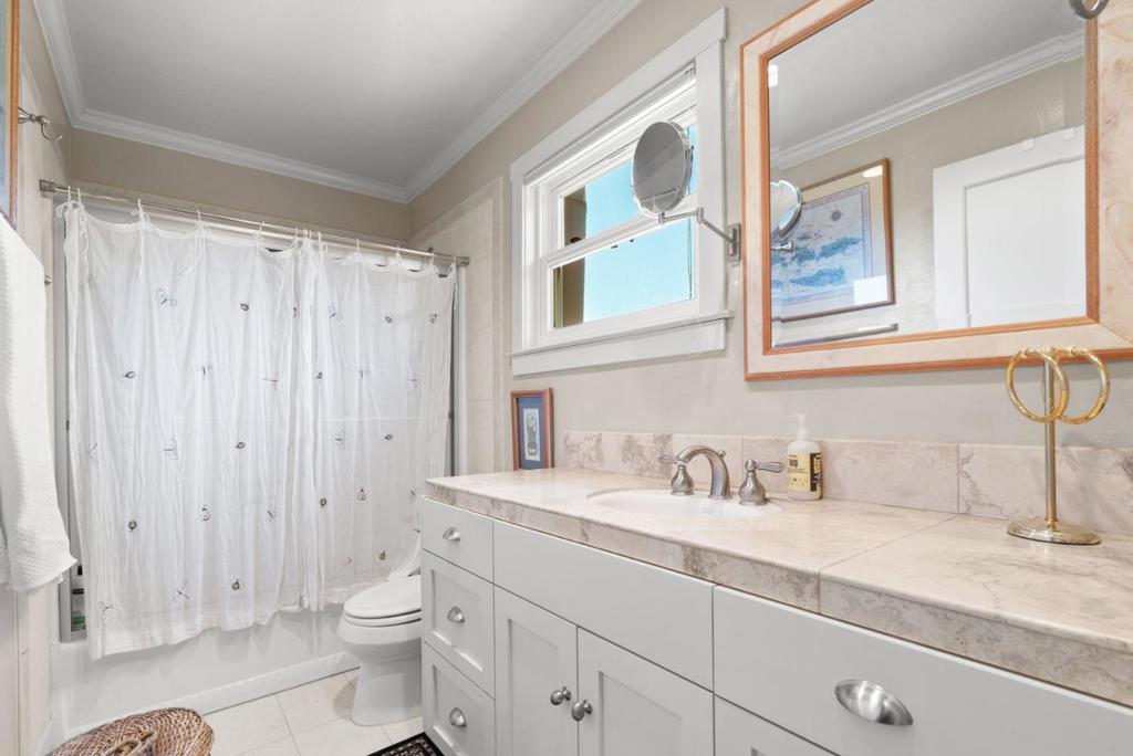 200 Mcamant Drive Property Photo 45