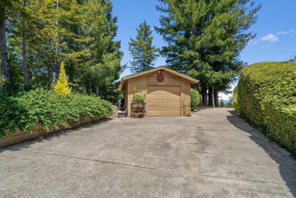 200 Mcamant Drive Property Photo 113