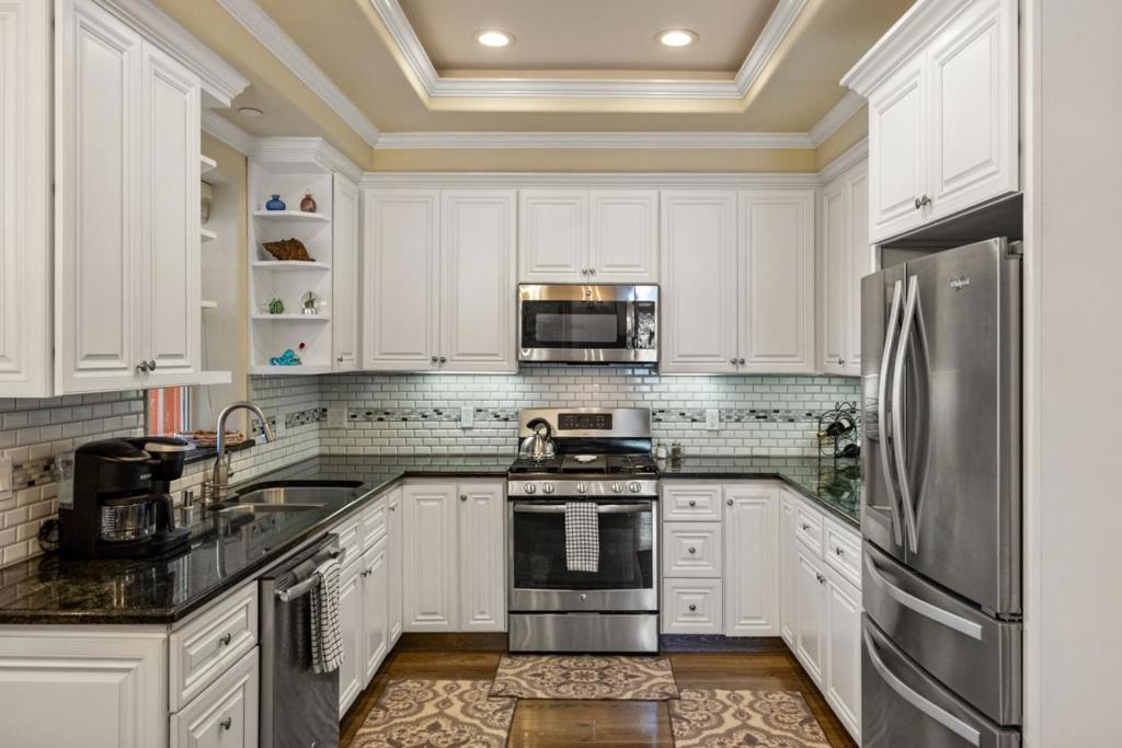 387 Ocean Avenue Property Photo 11
