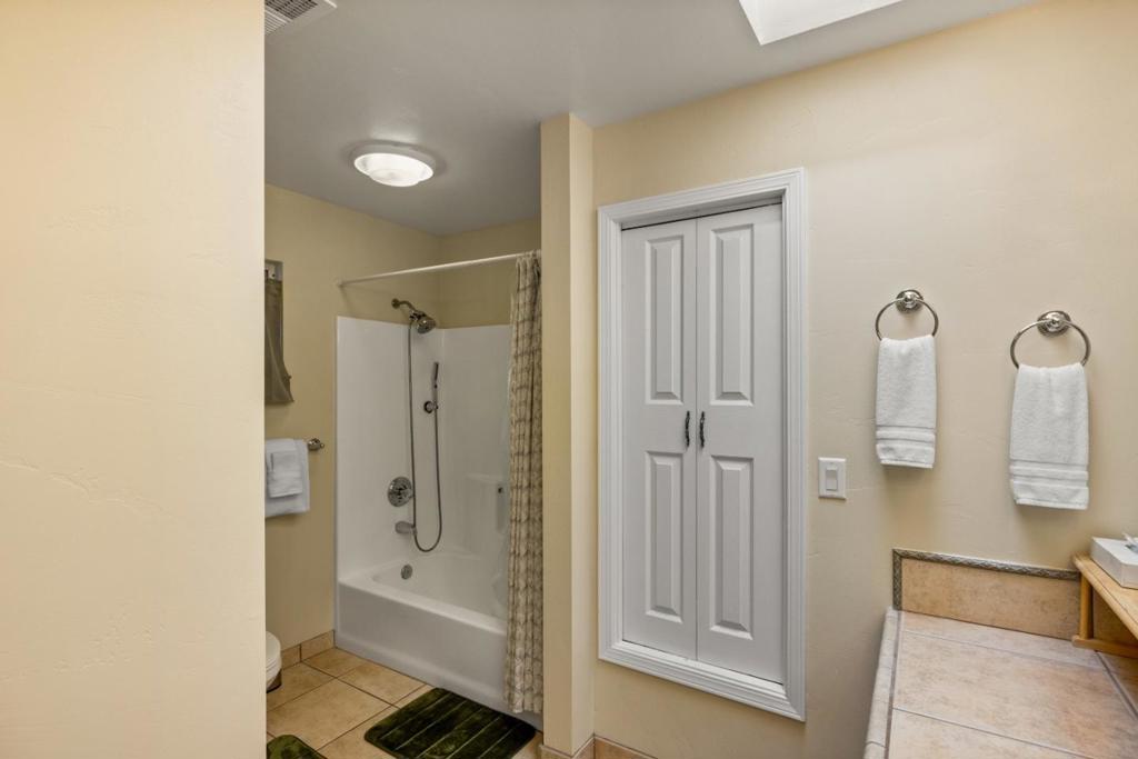 387 Ocean Avenue Property Photo 41
