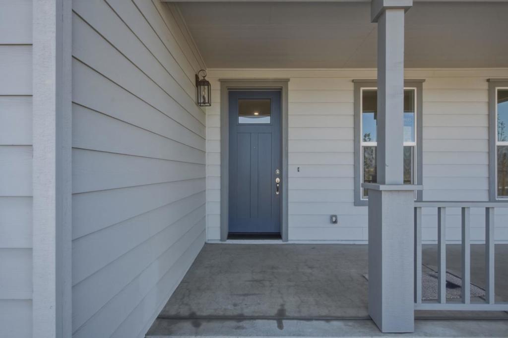 113 Carmona Drive Property Photo 6