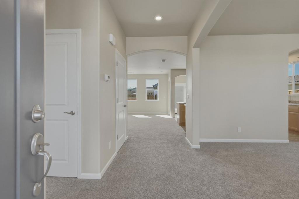 113 Carmona Drive Property Photo 7