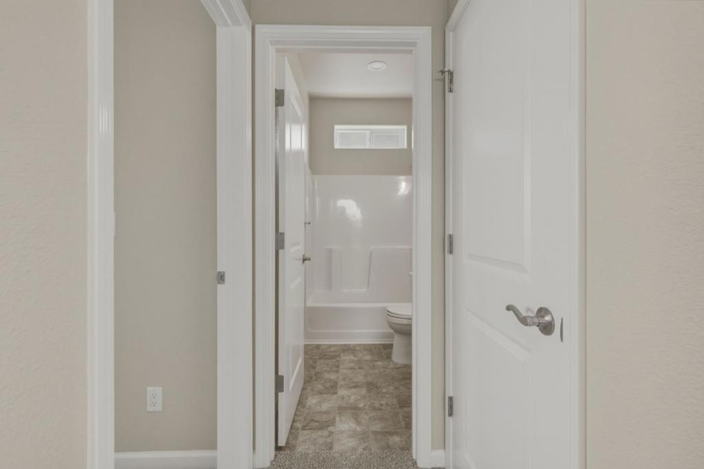 113 Carmona Drive Property Photo 10