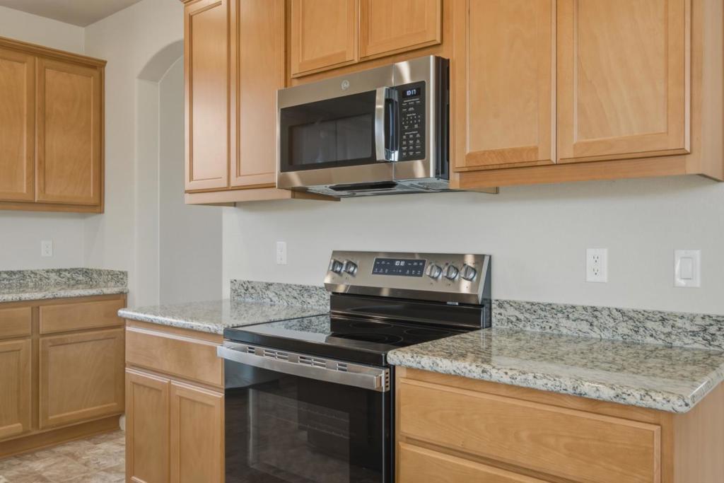113 Carmona Drive Property Photo 18