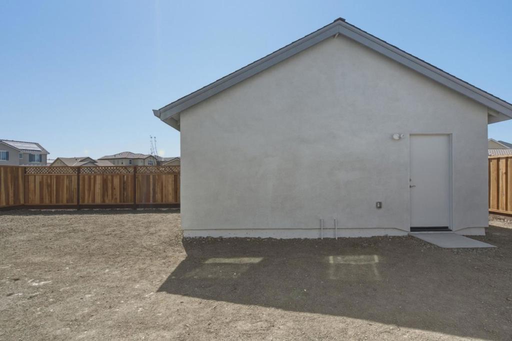 113 Carmona Drive Property Photo 40