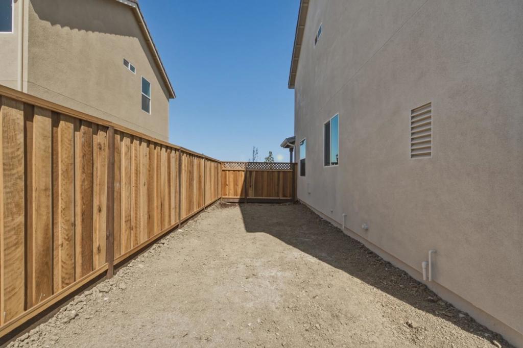 113 Carmona Drive Property Photo 48