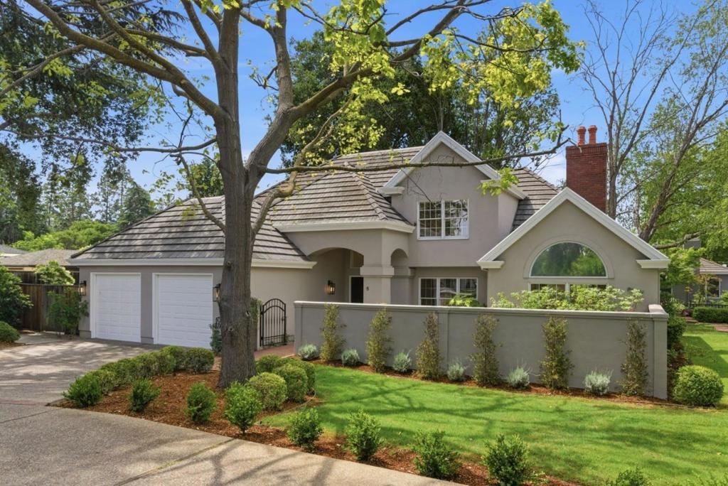 8 Almendra Lane Property Photo 1