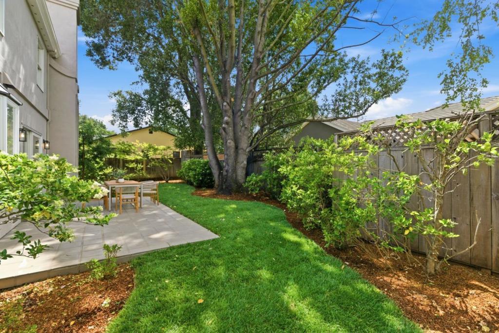 8 Almendra Lane Property Photo 28