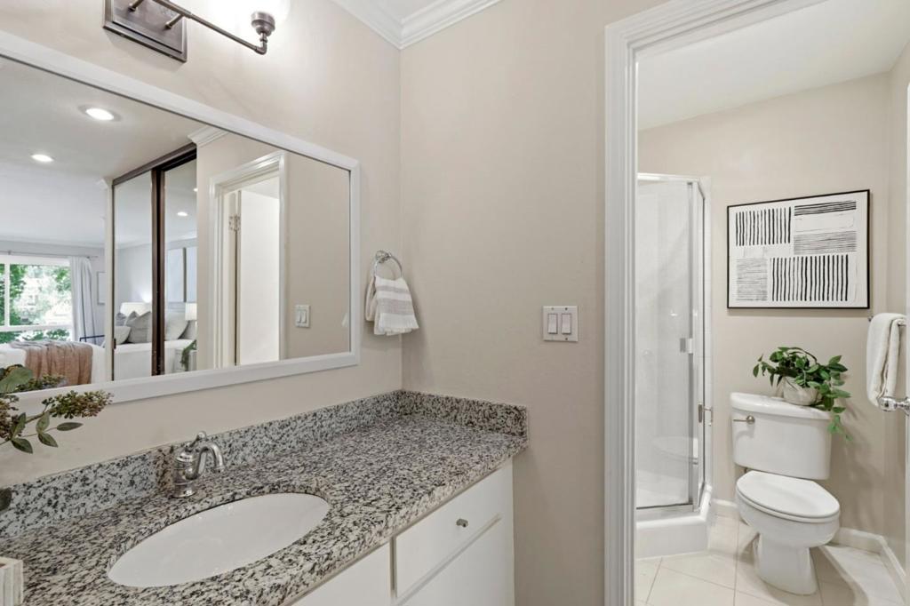 1031 Crestview Drive 106 Property Photo 22