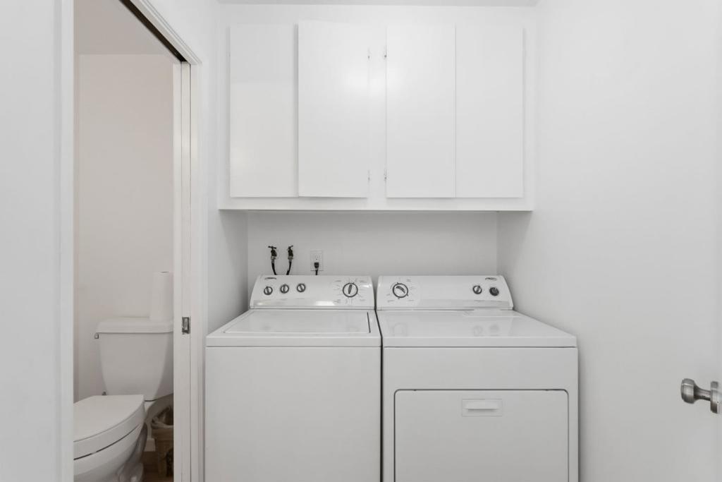1265 Riesling Terrace Property Photo 23