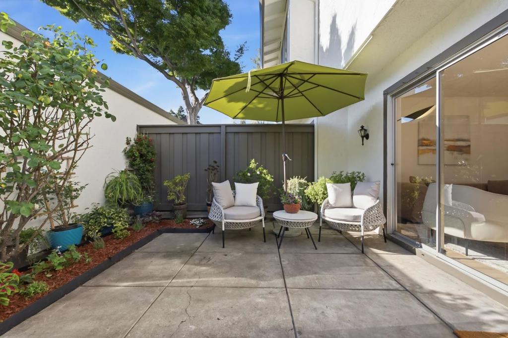 1265 Riesling Terrace Property Photo 26
