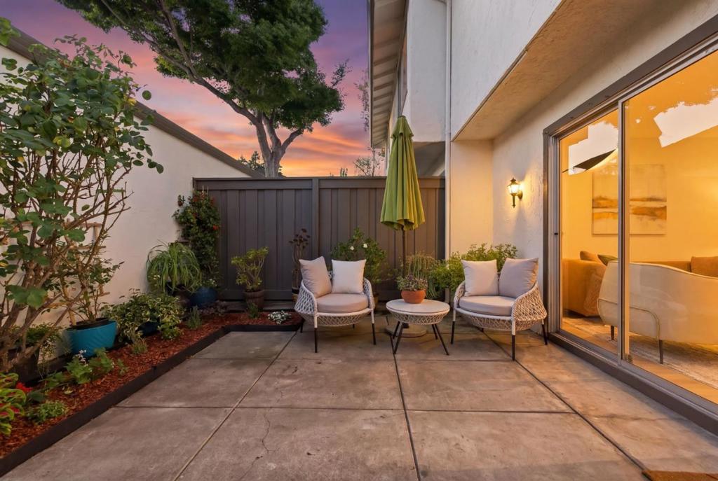 1265 Riesling Terrace Property Photo 33