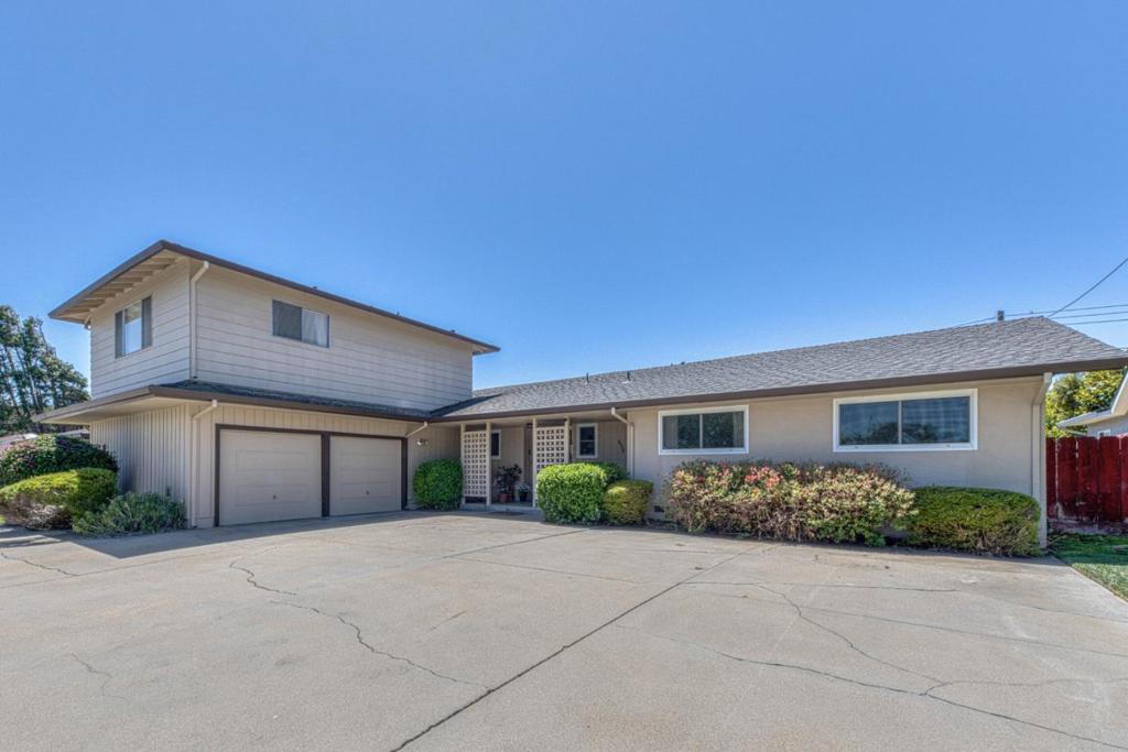 628 Alameda Avenue Property Photo 4