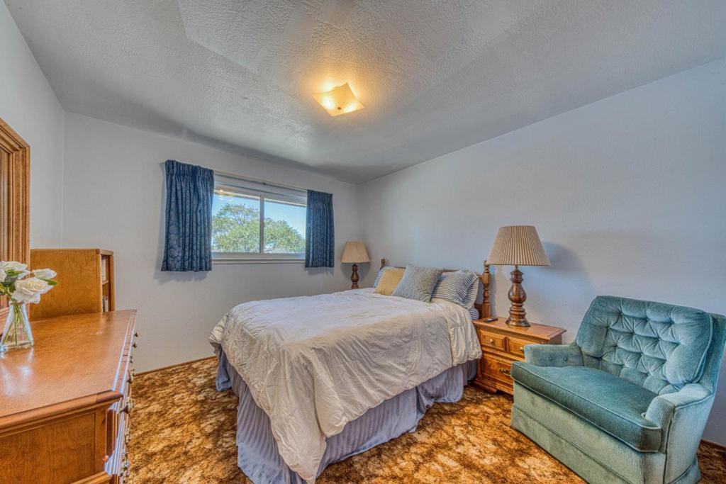 628 Alameda Avenue Property Photo 30
