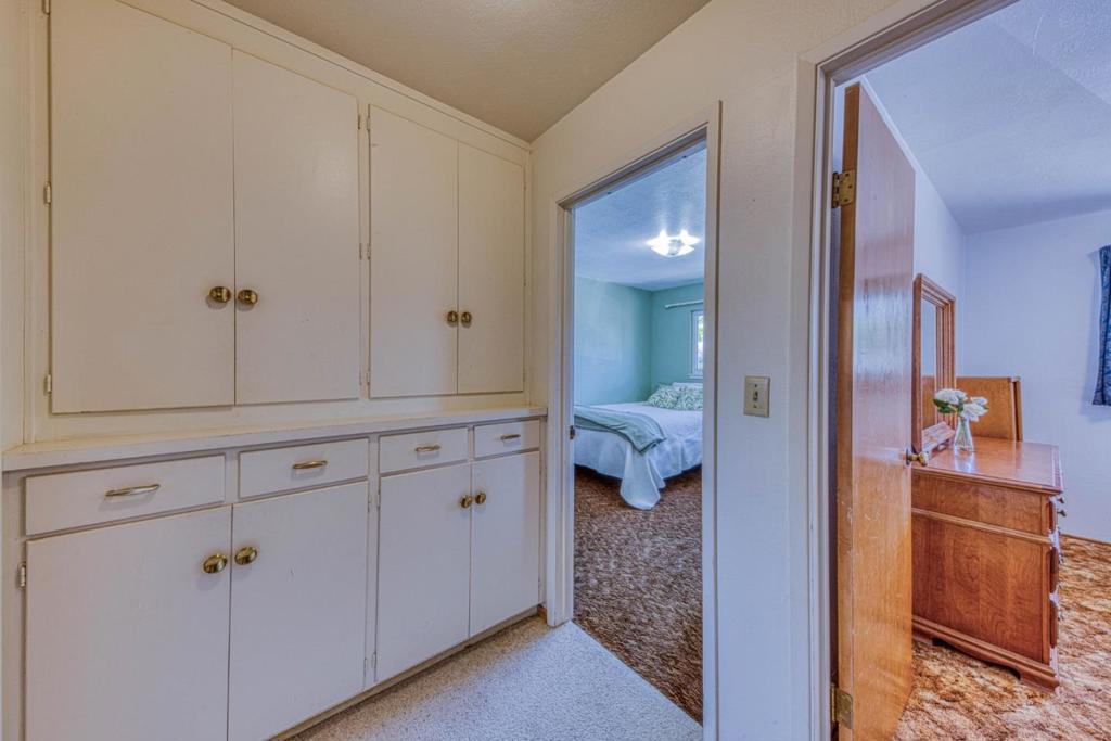 628 Alameda Avenue Property Photo 35