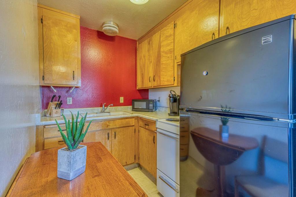628 Alameda Avenue Property Photo 39