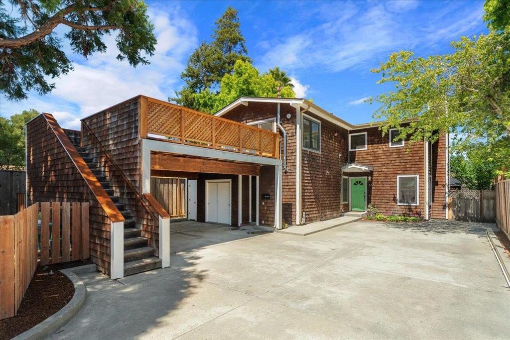334 Pennsylvania Avenue Property Photo 3