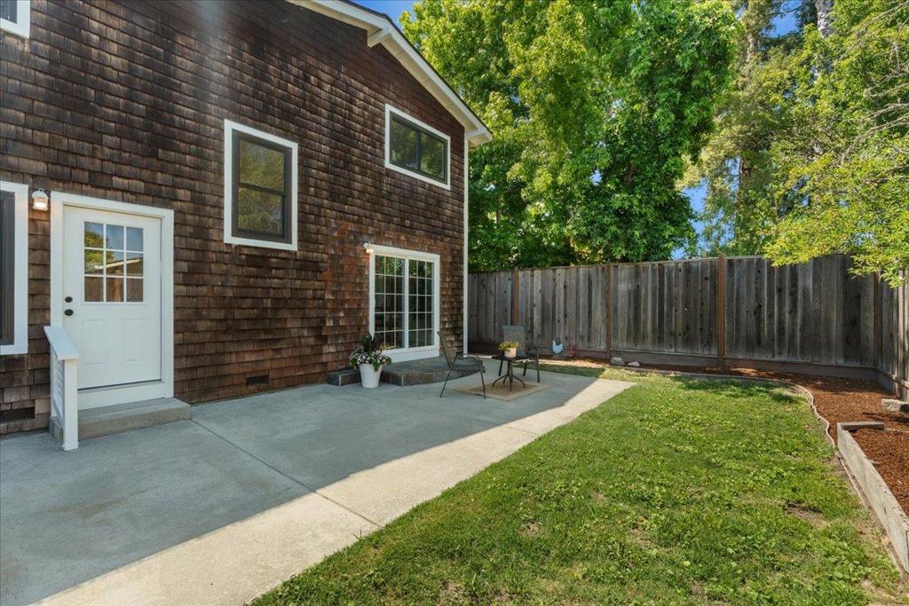 334 Pennsylvania Avenue Property Photo 26