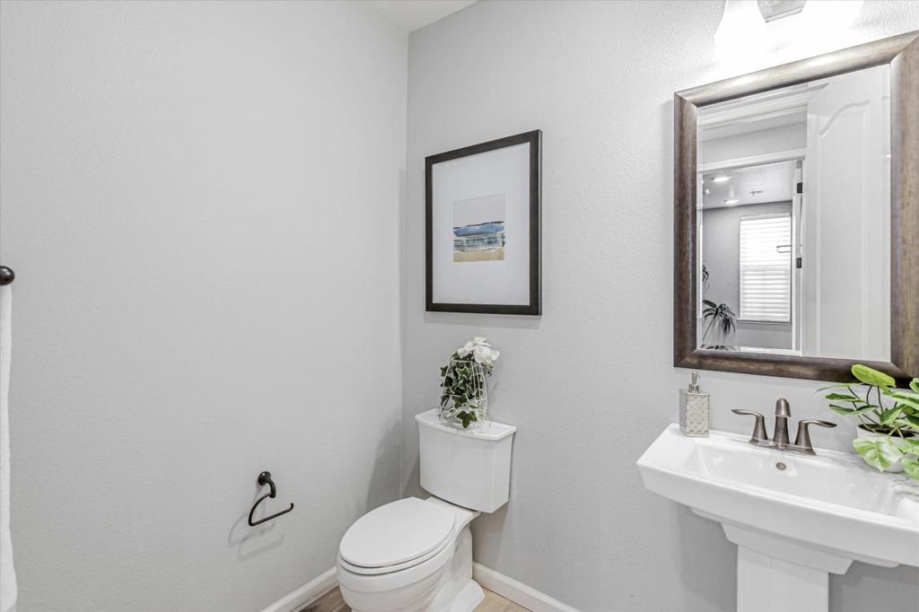 18018 Monterey Street Property Photo 22