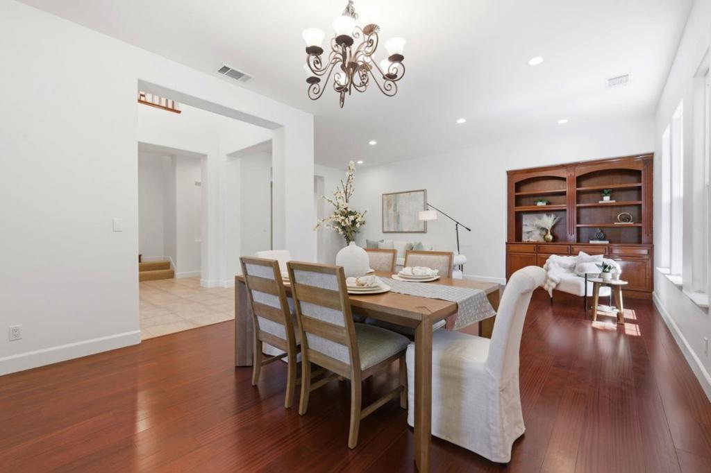 115 Macedon Court Property Photo 4