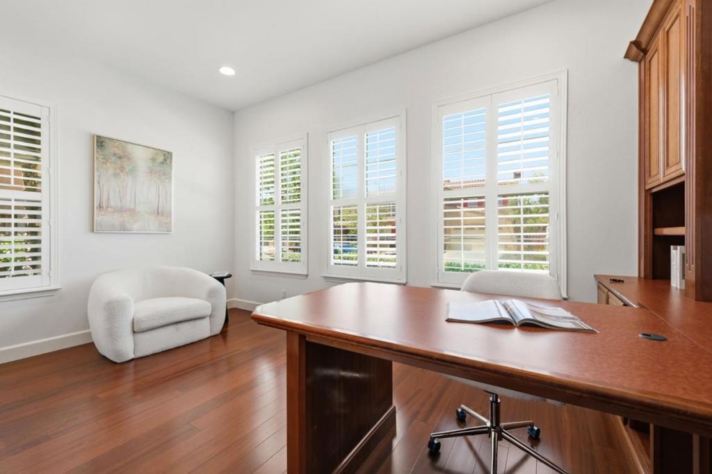 115 Macedon Court Property Photo 8