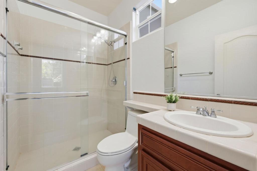 115 Macedon Court Property Photo 22