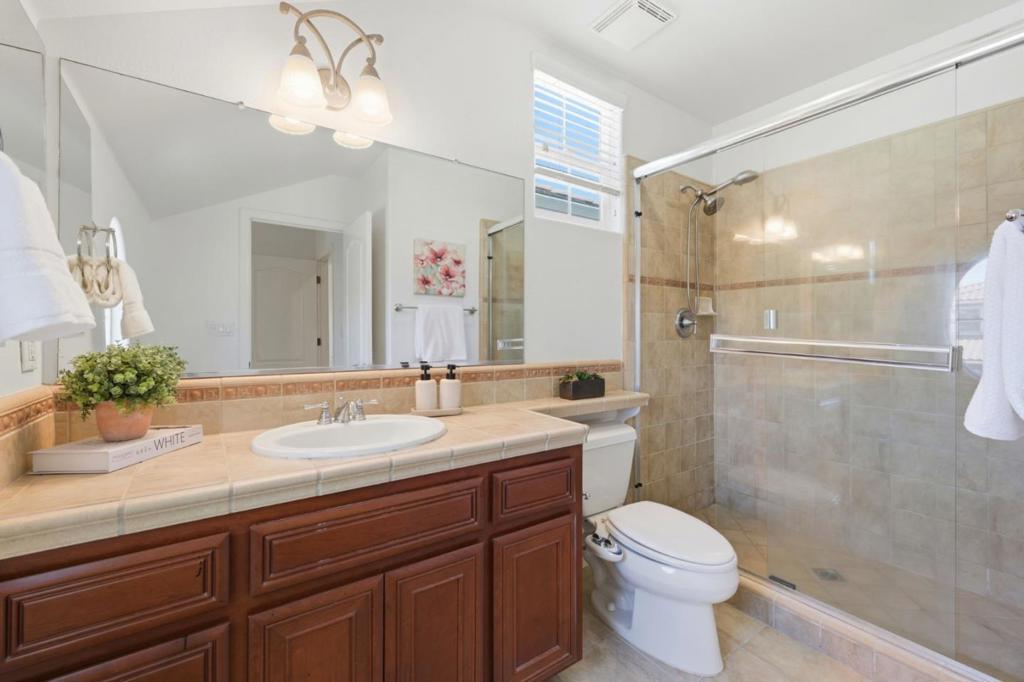 115 Macedon Court Property Photo 29