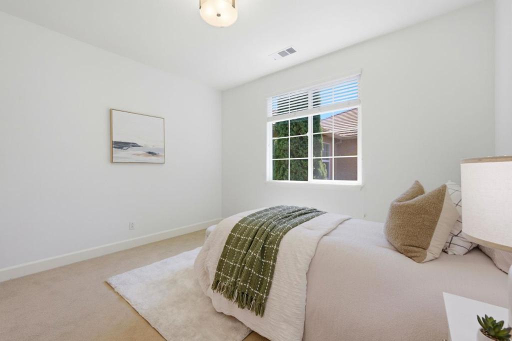 115 Macedon Court Property Photo 35